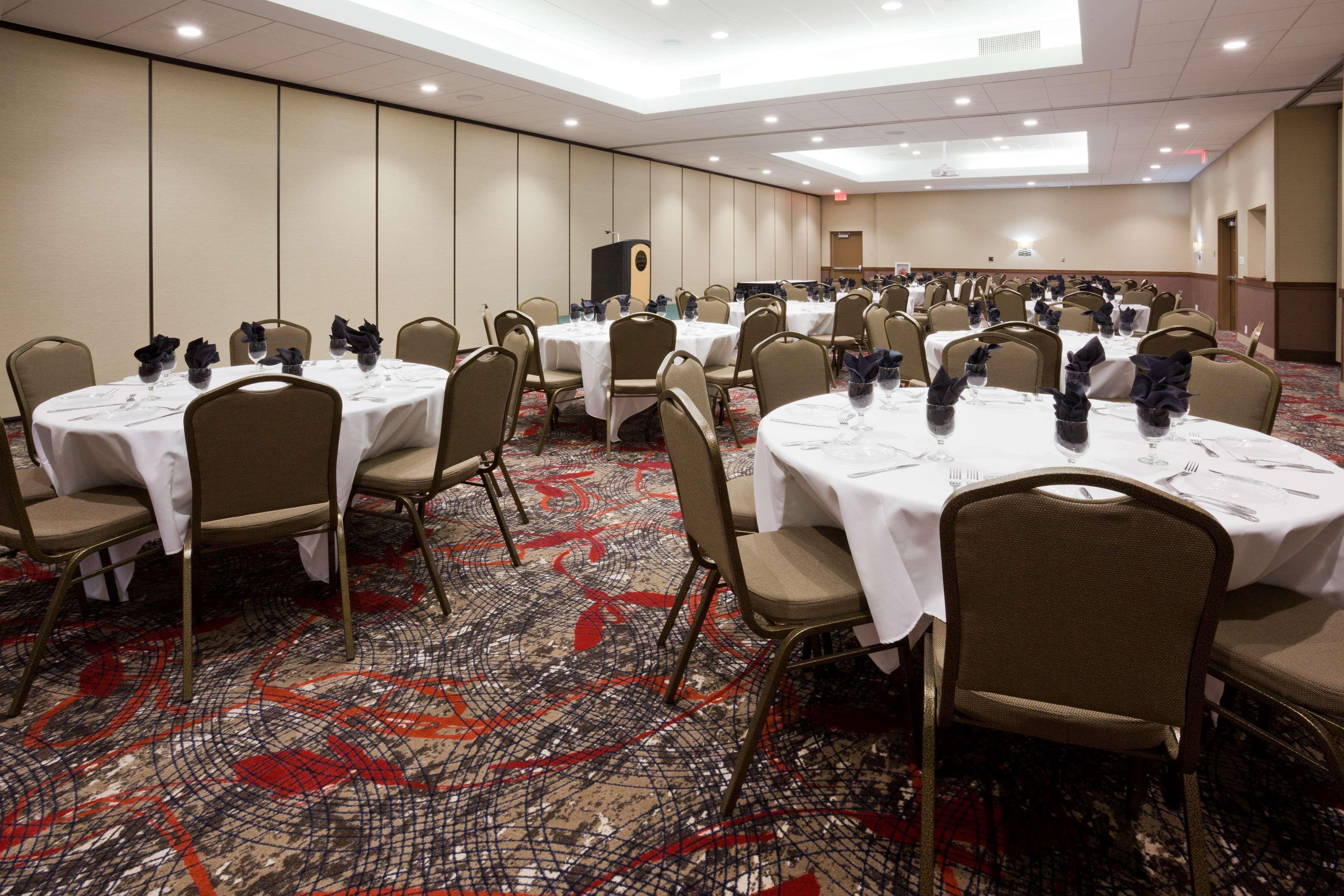 Best Western Plus Willmar Εξωτερικό φωτογραφία